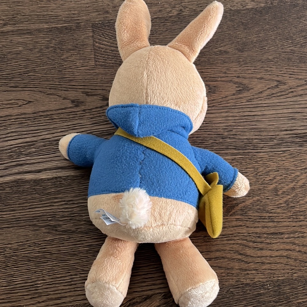 Peter Rabbit stuffy with voice - Picture 5 of 5